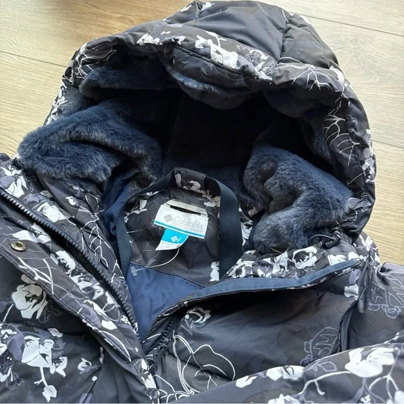 Women’s Size Small Columbia Boundless Days Print Long Down Jacket Blue Floral - Picture 7 of 9